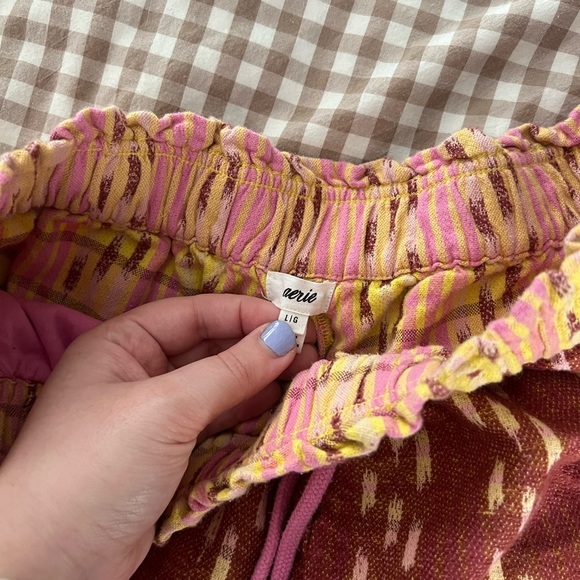 Aerie Shorts - Picture 2 of 3